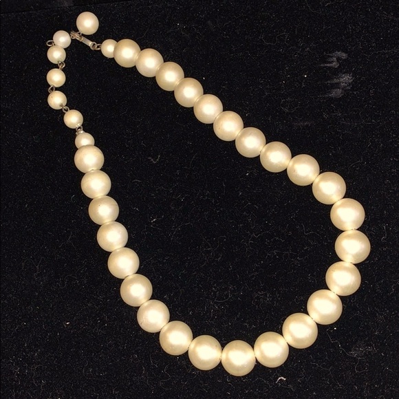 Jewelry - 8 in drop Antique Faux Pearls - Excellent Cond